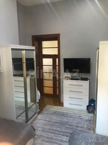 Satılır 4 otaqlı köhnə tikili 138 m², Sahil m., photo 23 from 27