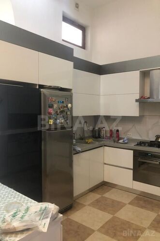 Satılır 4 otaqlı köhnə tikili 138 m², Sahil m., photo 5 from 27