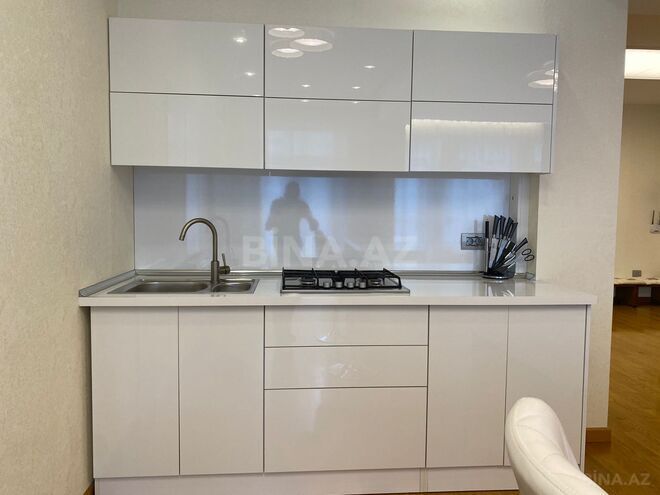 İcarəyə verilir 3 otaqlı yeni tikili 118 m², 8 Noyabr m., photo 28 from 30