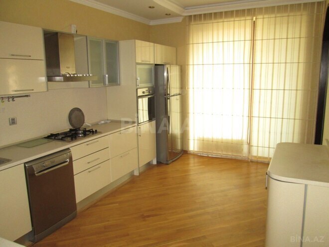 Продаётся 3-комн. новостройка 145 м², Насиминский  р., photo 10 from 15