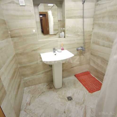 Сдаётся 2-комн. вторичка 65 м², м. Гянджлик, photo 14 from 17