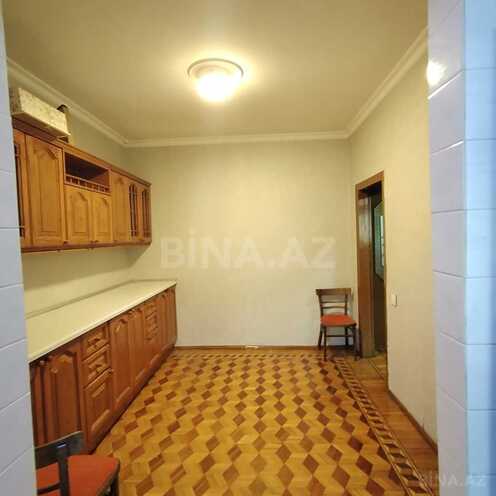 Сдаётся 2-комн. вторичка 65 м², м. Гянджлик, photo 1 from 17