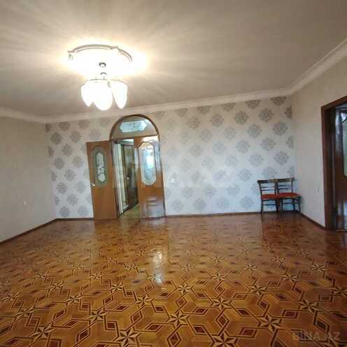 Сдаётся 2-комн. вторичка 65 м², м. Гянджлик, photo 9 from 17