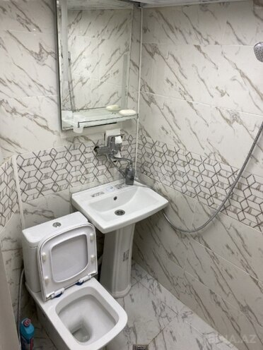 Продаётся 2-комн. вторичка 35 м², м. Кара Караев, photo 5 from 12