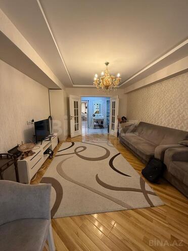 Продаётся 2-комн. вторичка 80 м², м. Элмляр Академиясы, photo 3 from 14