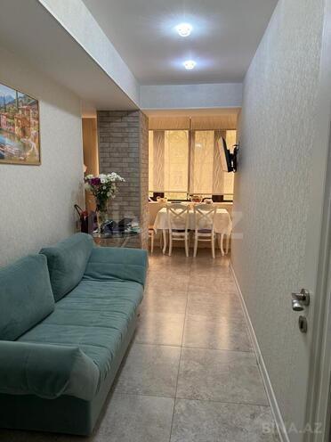 Продаётся 2-комн. вторичка 80 м², м. Элмляр Академиясы, photo 9 from 14