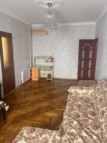 Satılır 2 otaqlı köhnə tikili 65 m², Nəriman Nərimanov m., photo 3 from 9