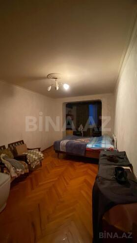 Продаётся 2-комн. вторичка 75 м², м. Нариман Нариманов, photo 1 from 15