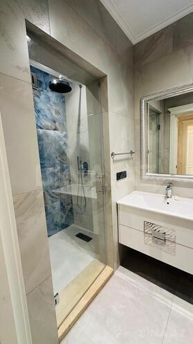 Сдаётся 3-комн. новостройка 141 м², Насиминский  р., photo 25 from 32