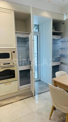Сдаётся 3-комн. новостройка 141 м², Насиминский  р., photo 19 from 32