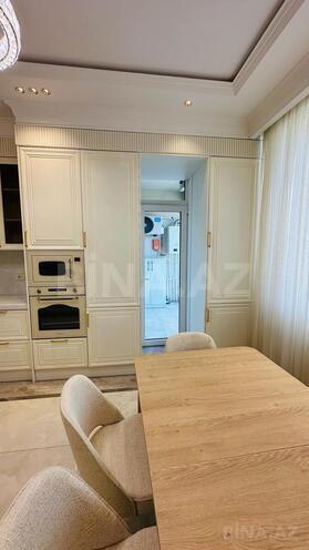 Сдаётся 3-комн. новостройка 141 м², Насиминский  р., photo 21 from 32