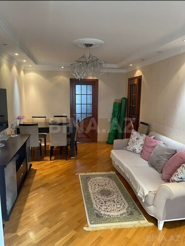 Продаётся 3-комн. вторичка 80 м², Ясамальский р., photo 7 from 16