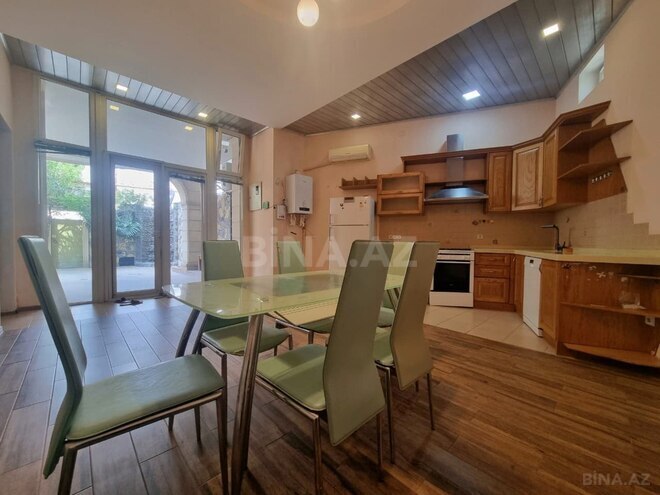 İcarəyə verilir 5 otaqlı həyət evi/bağ evi 250 m², Nəsimi m., photo 8 from 32