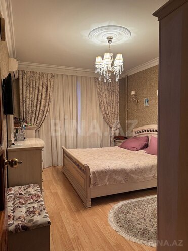 Satılır 4 otaqlı köhnə tikili 100 m², Bakıxanov q., photo 8 from 18