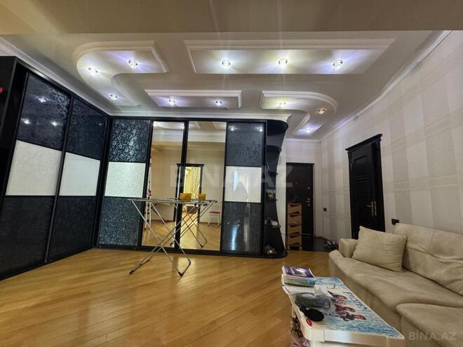 İcarəyə verilir 3 otaqlı yeni tikili 155 m², 28 May m., photo 7 from 15