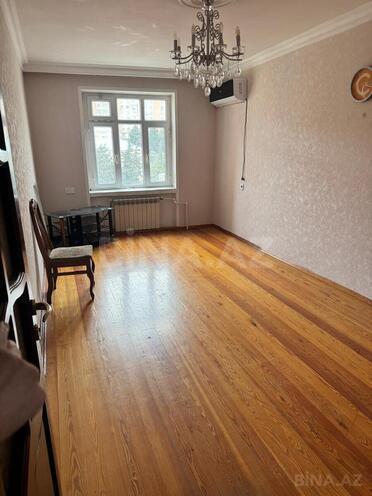 İcarəyə verilir 3 otaqlı köhnə tikili 60 m², Yeni Günəşli q., photo 1 from 15
