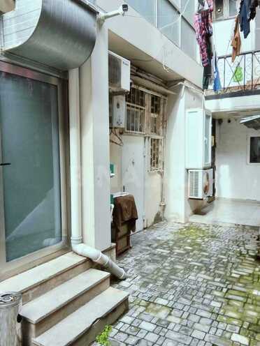 Satılır 2 otaqlı köhnə tikili 45 m², Sahil m., photo 8 from 9