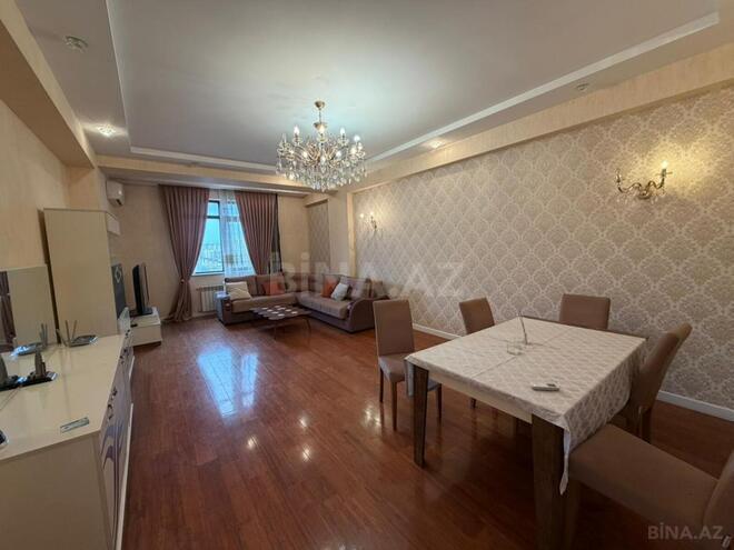 Satılır 4 otaqlı yeni tikili 185 m², 28 May m., photo 4 from 23