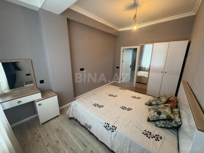 Продаётся 3-комн. новостройка 92 м², м. Кара Караев, photo 8 from 12