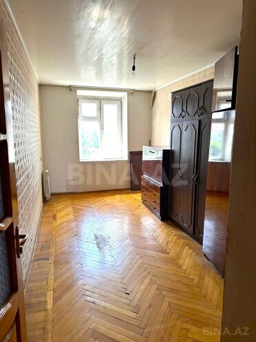 Продаётся 3-комн. вторичка 80 м², м. Нефтчиляр, photo 3 from 7