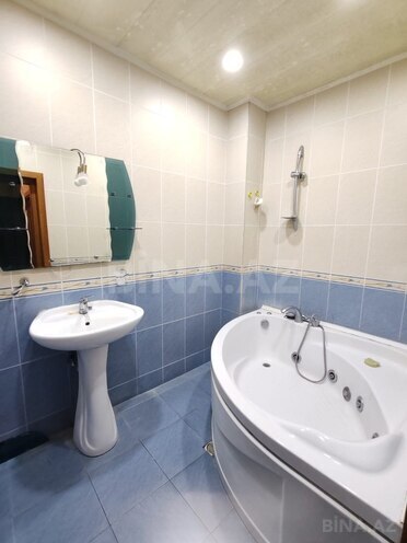 Сдаётся 3-комн. новостройка 110 м², м. Ичеришехер, photo 9 from 11