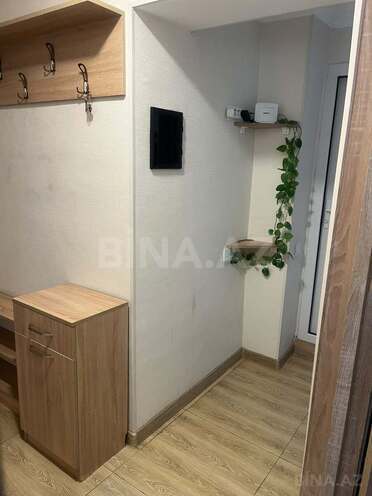 Сдаётся 3-комн. вторичка 70 м², м. Низами, photo 3 from 11