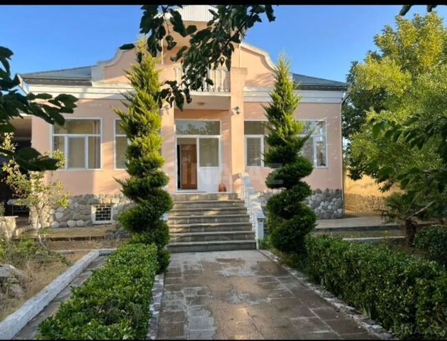 Сдаётся 4-комн. дом/дача 400 м², пос. Мардакан, photo 1 from 18