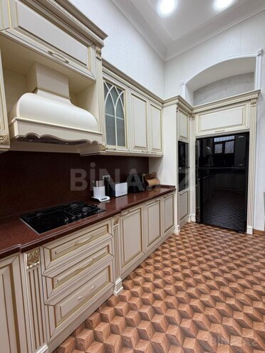 Продаётся 6-комн. вторичка 365 м², м. Сахил, photo 23 from 32