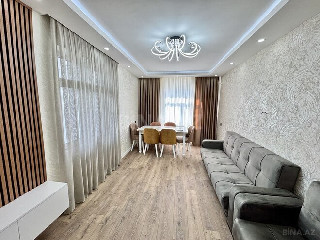 Продаётся 2-комн. вторичка 65 м², м. Ахмедлы, photo 1 from 11