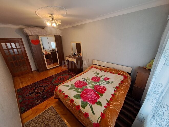 Satılır 5 otaqlı köhnə tikili 125 m², Massiv A q., photo 7 from 24