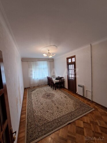 Satılır 5 otaqlı köhnə tikili 125 m², Massiv A q., photo 6 from 24