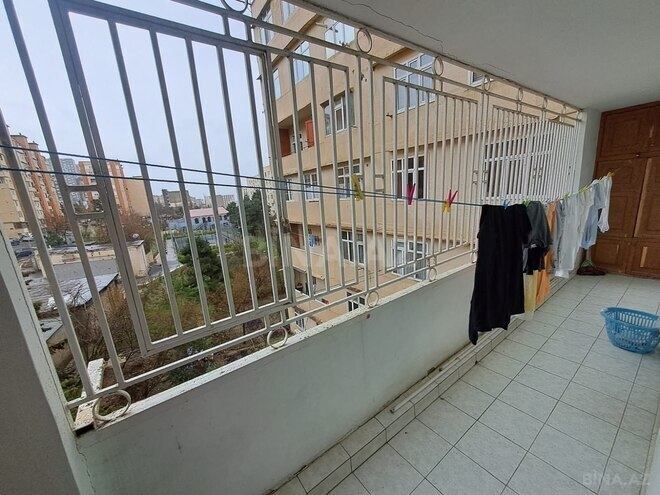 Satılır 5 otaqlı köhnə tikili 125 m², Massiv A q., photo 17 from 24