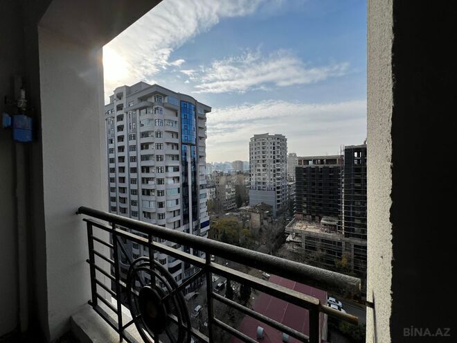 Satılır 5 otaqlı yeni tikili 240 m², Nəsimi r., photo 11 from 13