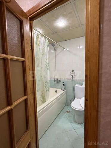 Satılır 2 otaqlı köhnə tikili 55 m², İnşaatçılar m., photo 10 from 14