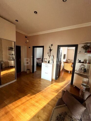 Satılır 2 otaqlı köhnə tikili 60 m², Nizami m., photo 5 from 9