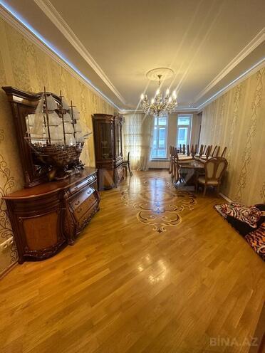 Продаётся 3-комн. новостройка 119 м², м. 8 ноября, photo 8 from 14