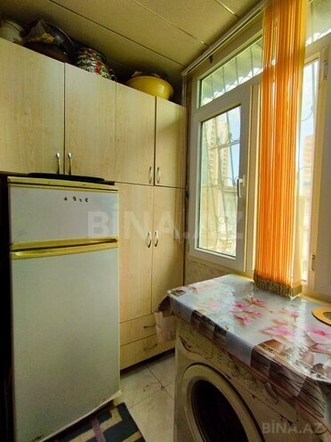Продаётся 2-комн. вторичка 40 м², м. Элмляр Академиясы, photo 10 from 15
