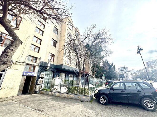Satılır 2 otaqlı köhnə tikili 55 m², Nərimanov r., photo 4 from 23