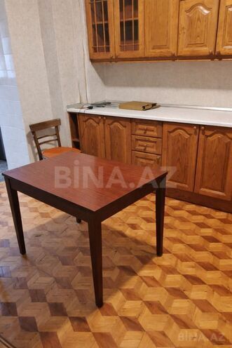 İcarəyə verilir 3 otaqlı köhnə tikili 85 m², Gənclik m., photo 1 from 14