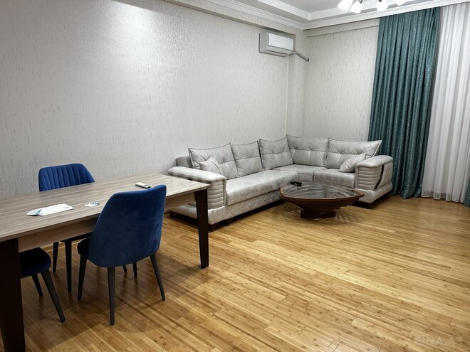 Сдаётся 2-комн. новостройка 80 м², м. Низами, photo 3 from 16