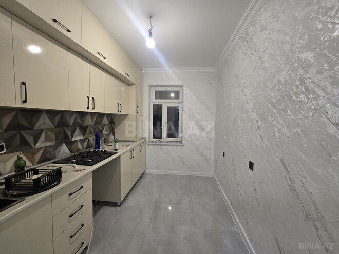 Satılır 3 otaqlı köhnə tikili 74 m², photo 1 from 16