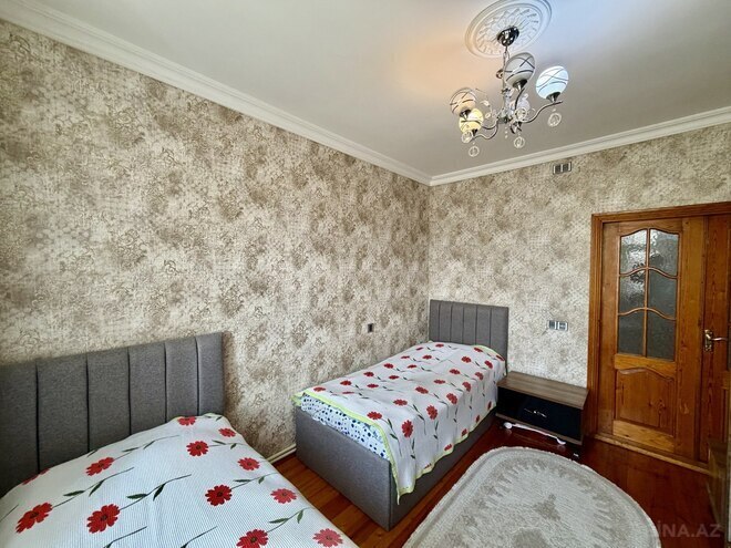 Продаётся 2-комн. вторичка 60 м², м. Халглар Достлугу, photo 12 from 23