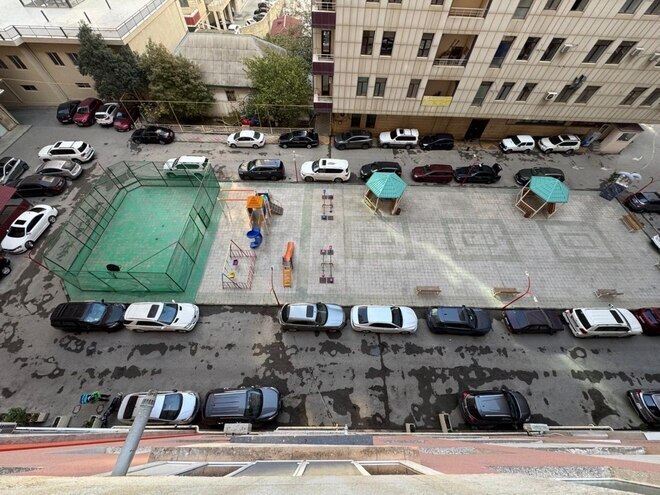 Сдаётся 3-комн. новостройка 135 м², Насиминский  р., photo 21 from 25