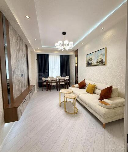 Продаётся 2-комн. вторичка 55 м², м. Мемар Аджеми, photo 1 from 9