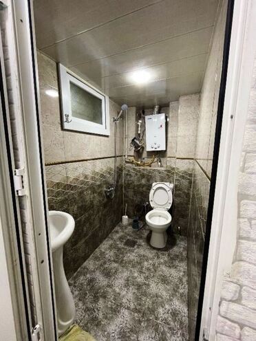 Satılır 2 otaqlı köhnə tikili 45 m², Köhnə Günəşli q., photo 18 from 21