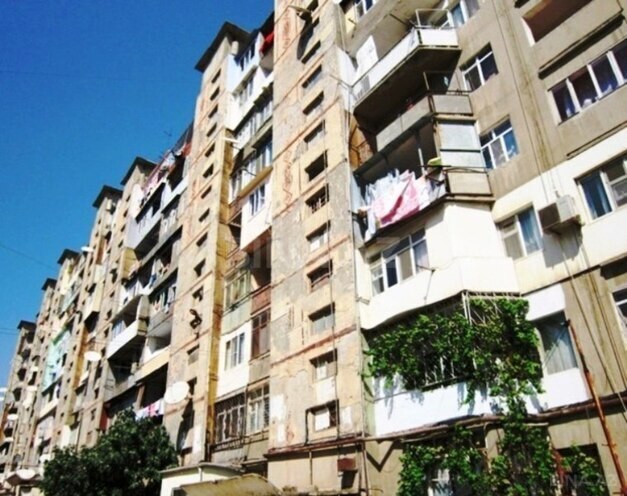 Satılır 2 otaqlı köhnə tikili 45 m², Köhnə Günəşli q., photo 1 from 21