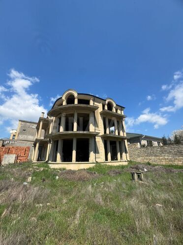 Satılır 6 otaqlı həyət evi/bağ evi 495 m², Badamdar q., photo 1 from 9