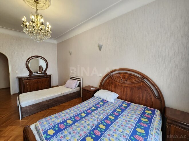 Сдаётся 3-комн. вторичка 110 м², м. Сахил, photo 7 from 16