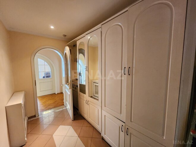 Сдаётся 3-комн. вторичка 110 м², м. Сахил, photo 14 from 16