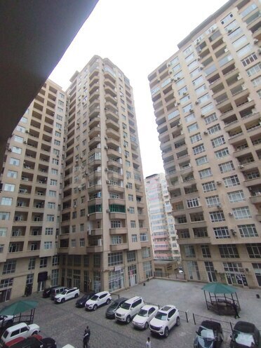 Satılır 3 otaqlı yeni tikili 135 m², 8 Noyabr m., photo 1 from 13
